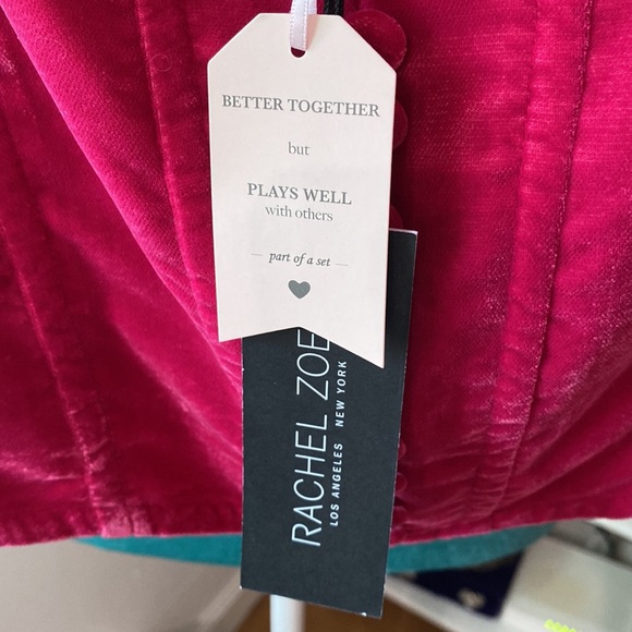 New Rachael Zoe Red velvet crop smocked button front tank size M💕✨ - Picture 8 of 10